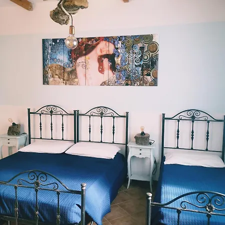 Tobia's House 4* Giuggianello