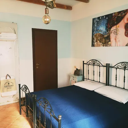 Tobia's House 4* Giuggianello