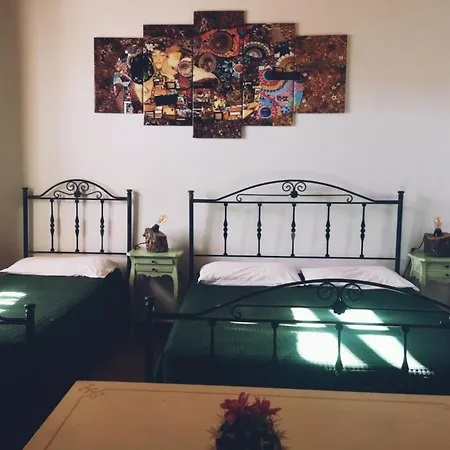 Bed & Breakfast Tobia's House *
