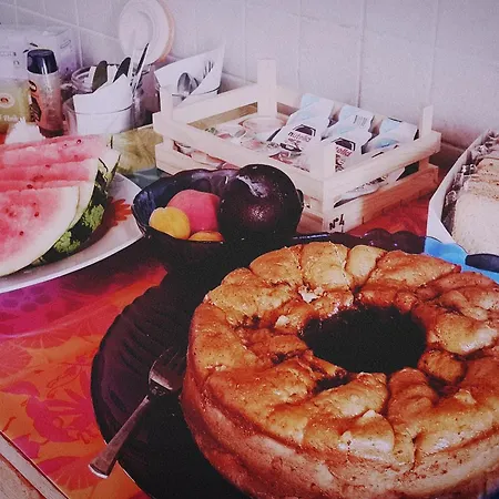 Tobia's House