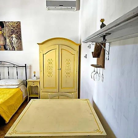 לינה וארוחת בוקר Tobia's House Giuggianello